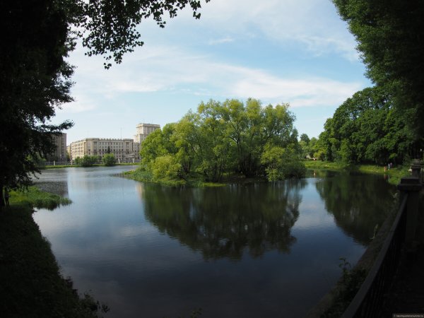 Лефортовский парк
