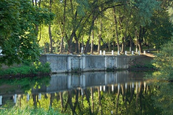 Лефортовский парк плотина Венеры
