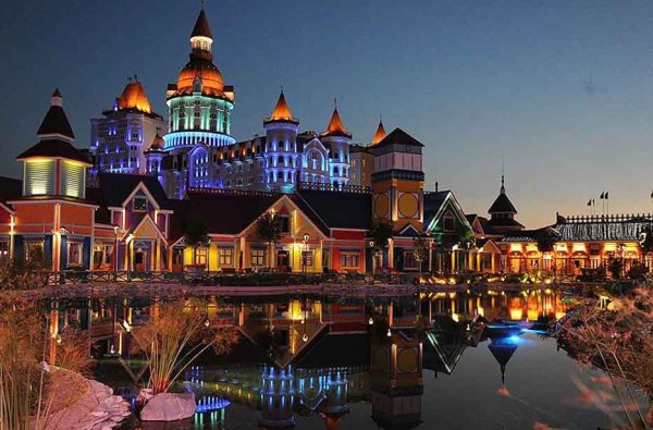 Сочи парк Диснейленд