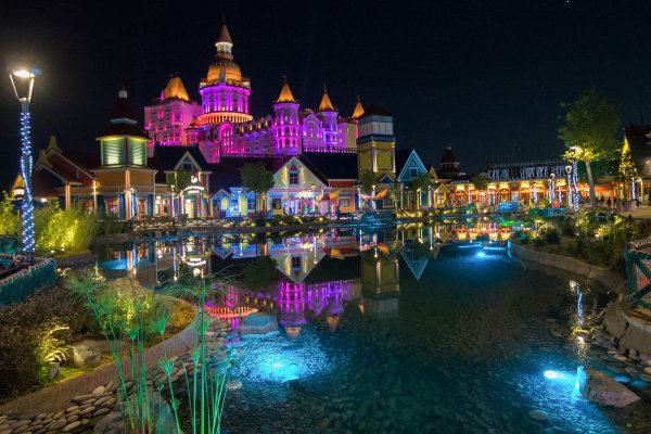 Сочи парк Диснейленд