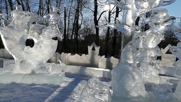 Ледовый городок парка ст Динамо.Хабаровска