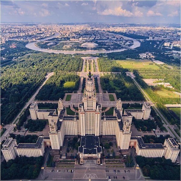 Воробьёвы горы Москва МГУ