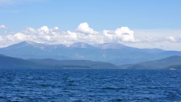 Фон озеро Байкал