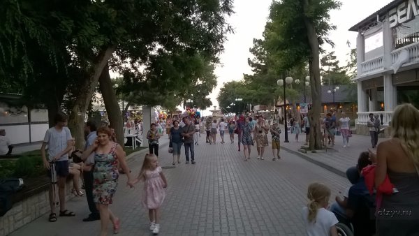 Парк Фрунзе Евпатория набережная