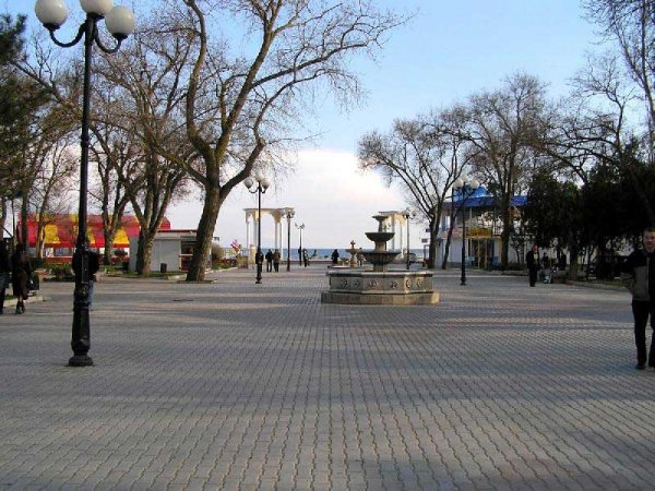 Центральный парк Фрунзе Евпатория