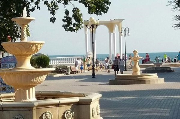 Евпатория Крым набережная Горького