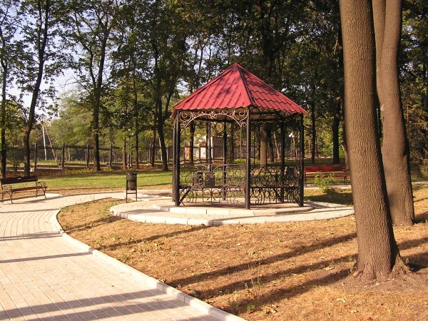 Парк Щербакова беседки
