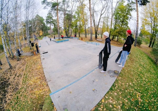 Парк Урицкого скейтпарк