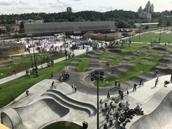Казань скейт парк Миллениум