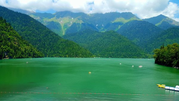 Озеро Рица Пицунда