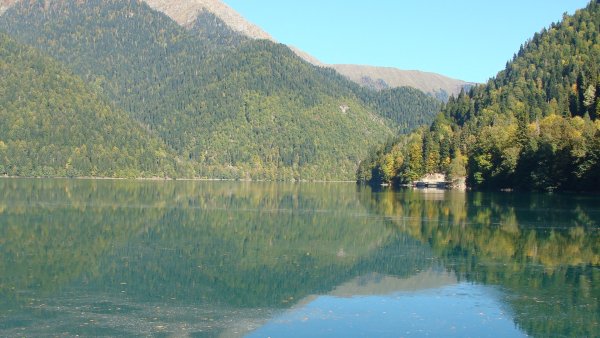 Абхазия горное озеро Рица