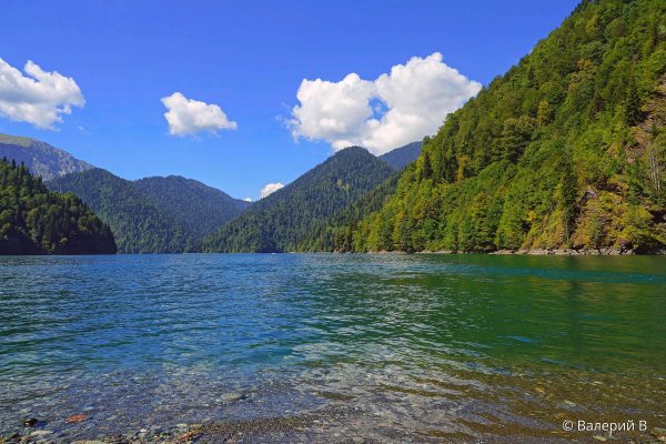 Озеро Пицунда Абхазия