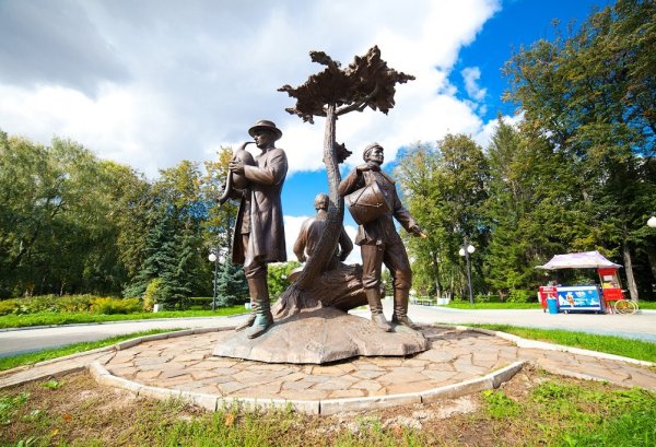 Йошкар-Ола парк дерево жизни