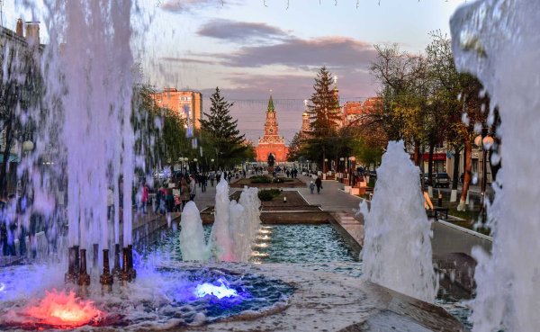 Бульвар Чавайна Йошкар-Ола фонтаны