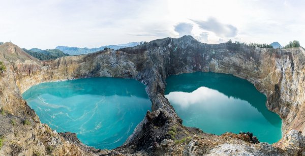 Кратерное озеро вулкана Килотоа
