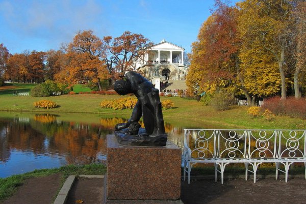 Царское село осенью Камеронова галерея