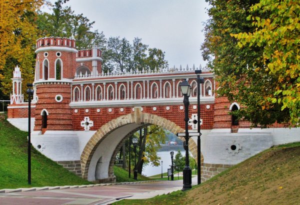 Парк Царицыно в Москве
