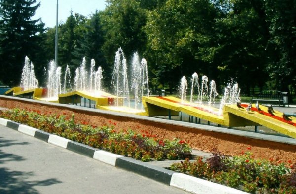 Парк Победы Белгород фонтан