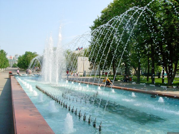 Парк Победы Белгород фонтан