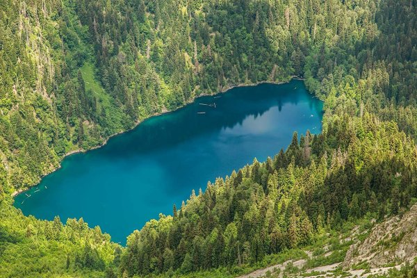 Озеро Рица Абхазия