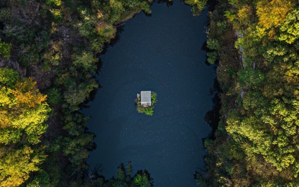 Озеро вид сверху