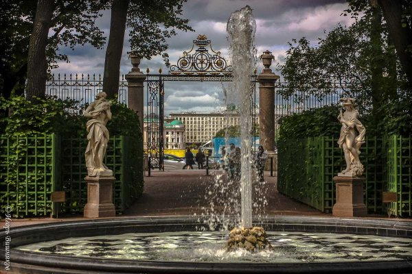 Летний сад Петра 1 в Санкт-Петербурге