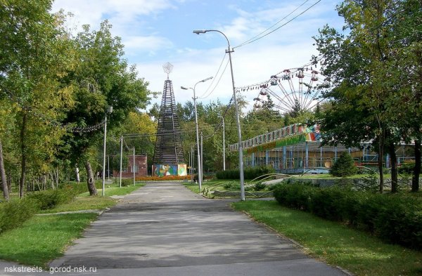 Сквер им Кирова Новосибирск