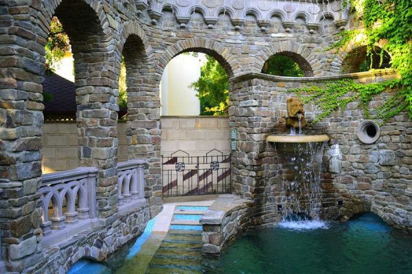 Кабардинка парк старый город