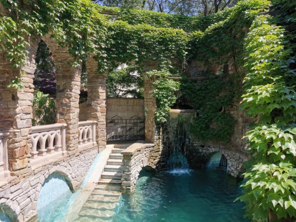 Старый парк, село Кабардинка