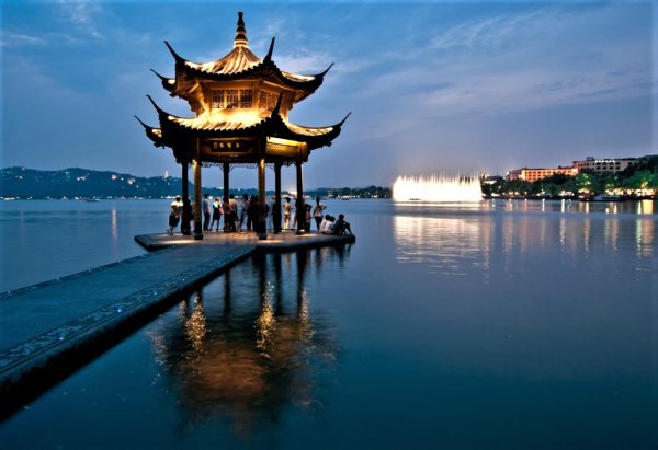 Западное озеро в Ханчжоу