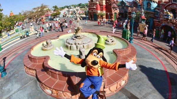 Диснейленд Анахайм аттракционы