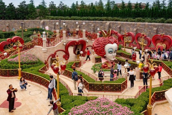 Диснейленд Шанхай аттракционы