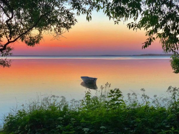 Самое большое озеро в Белоруссии Нарочь