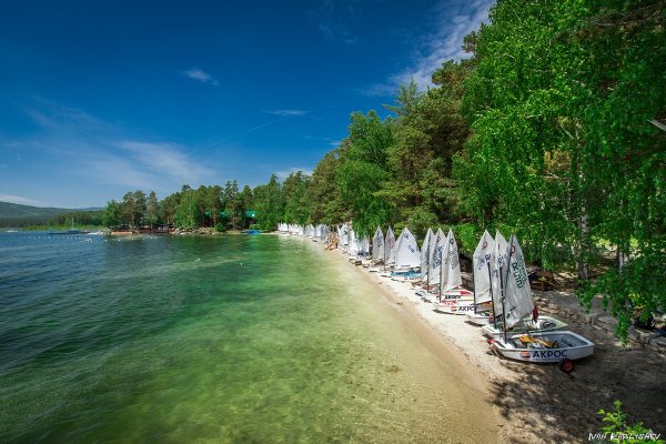 Тургояк озеро золотой пляж