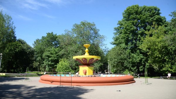 Комсомольский парк Череповец