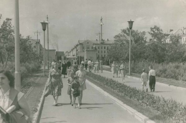 Ленин парк комсомольцев Череповец