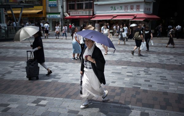 Что на голове в жару женщины в Японии