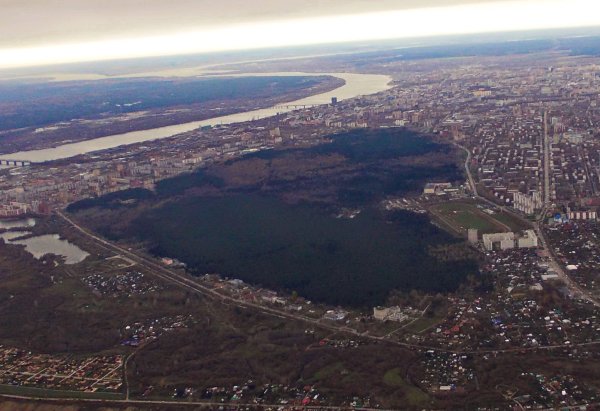Балатовский парк Пермь ночью