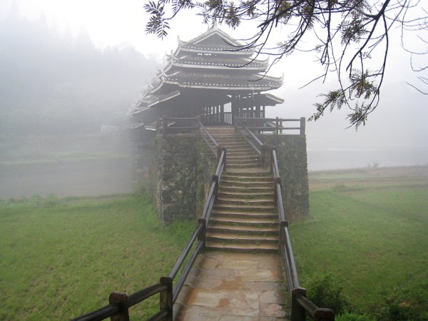 Мост дождя и ветра Ченьян