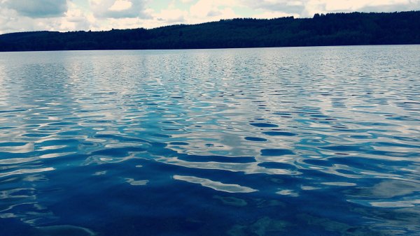 Гладь воды