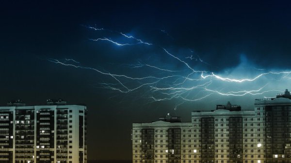 Гроза за окном