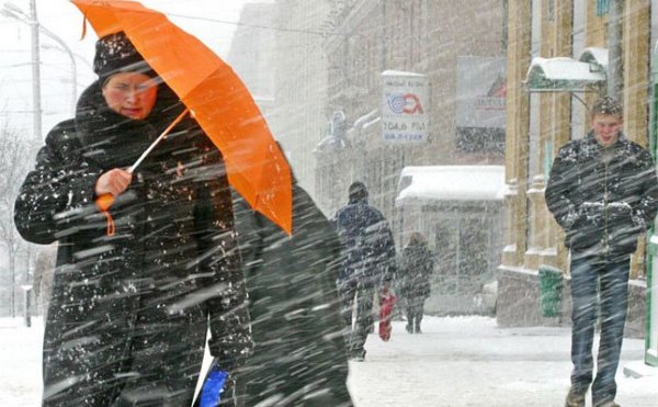 Гололед, мокрый снег, сильный ветер