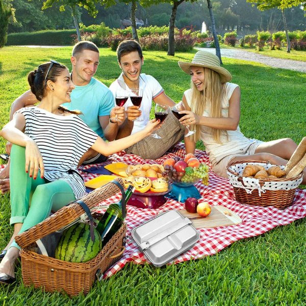 Пикник на природе в парке