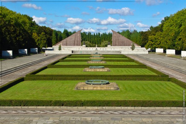 Трептов парк в Берлине