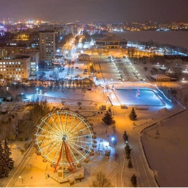 Парк Бондина Нижний Тагил ночной