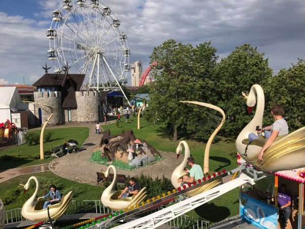 Парк аттракционов Крылатская 18