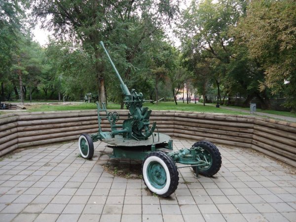 Оренбург парк Победы техника