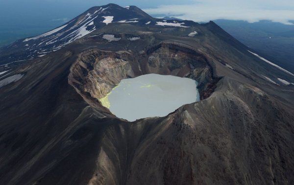 Кроноцкий заповедник озеро