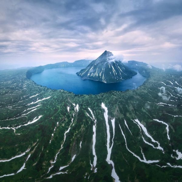 Онекотан вулкан Креницына