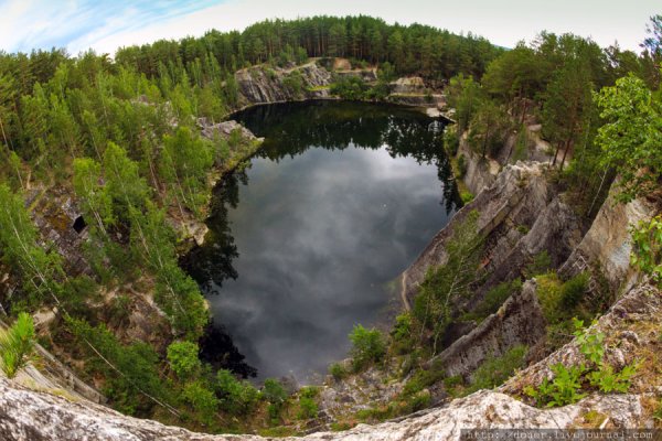 Бажовский парк Тальков камень
